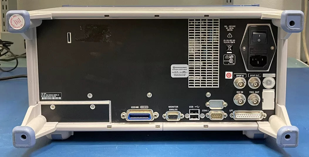 Rohde and Schwarz CBT-K52-K54-K55-K57-B41-B42-B55 1153.9000K35 Bluetooth Tester