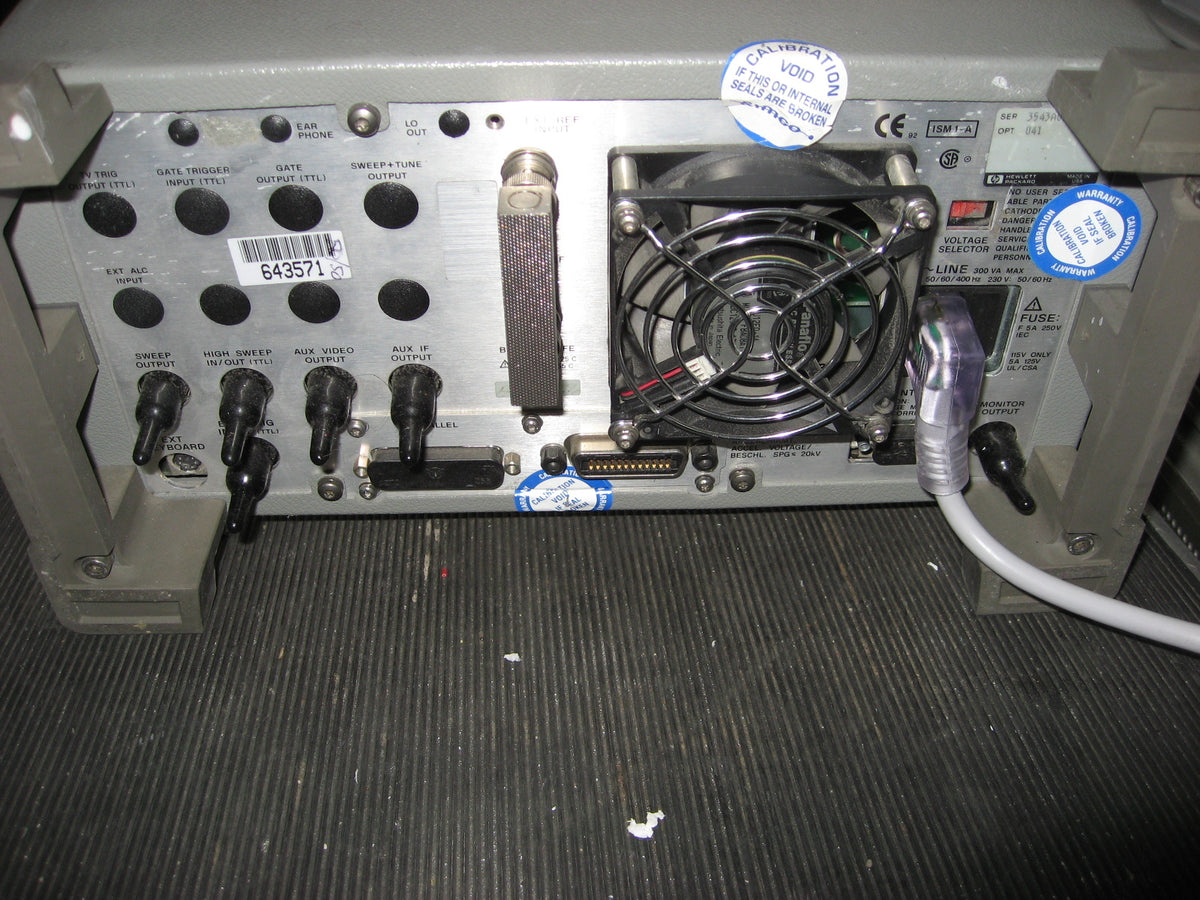 HP HP8591E Spectrum Analyzer Self-Cal Pass
