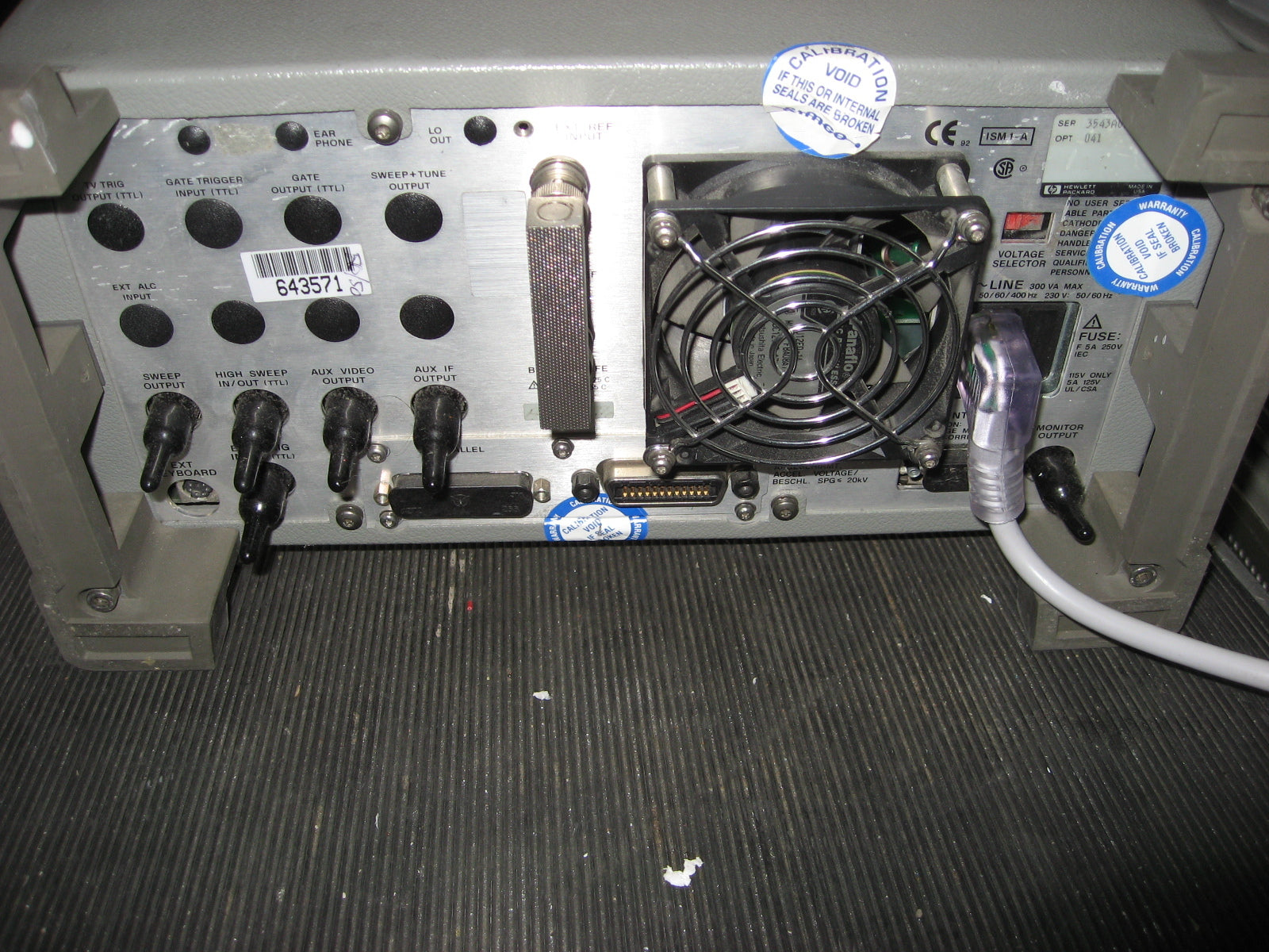 HP HP8591E Spectrum Analyzer Self-Cal Pass