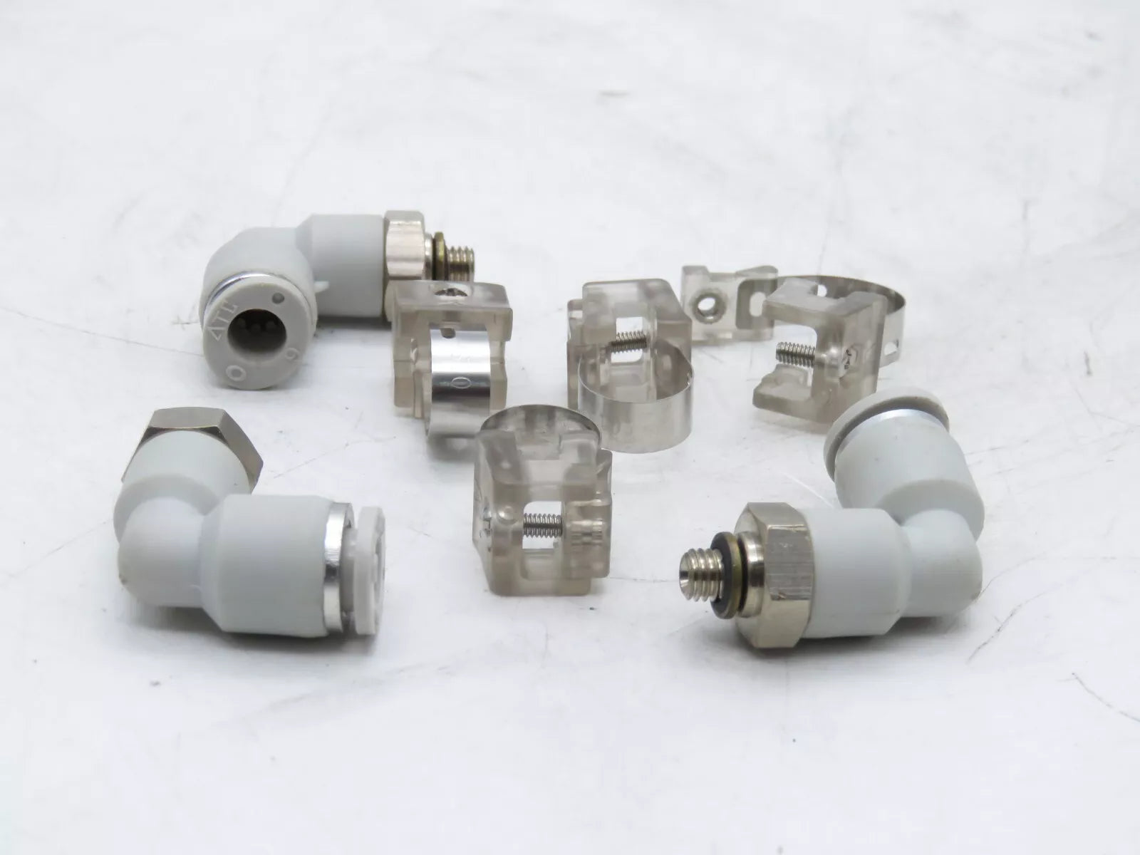 Right Angle Elbow Pneumatic Connector Air Line Water Hose Quick Fitting Tube