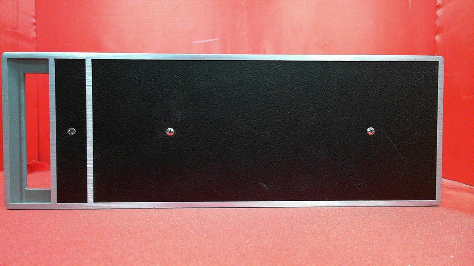 Spectracom 8140 Frequency Distribution Amplifier