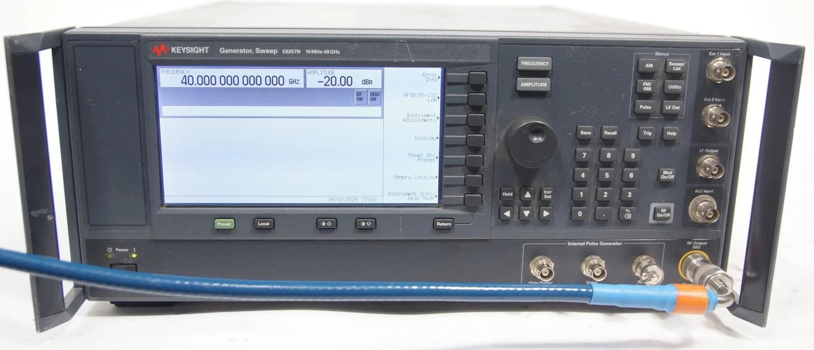 Agilent/ Keysight E8257N (E8257D) 40GHz PSG Sweep Generator OPT 007 1E1 UNT UNW