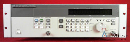 HP - Agilent 83712A 3429A00304 Synthesized CW Generator