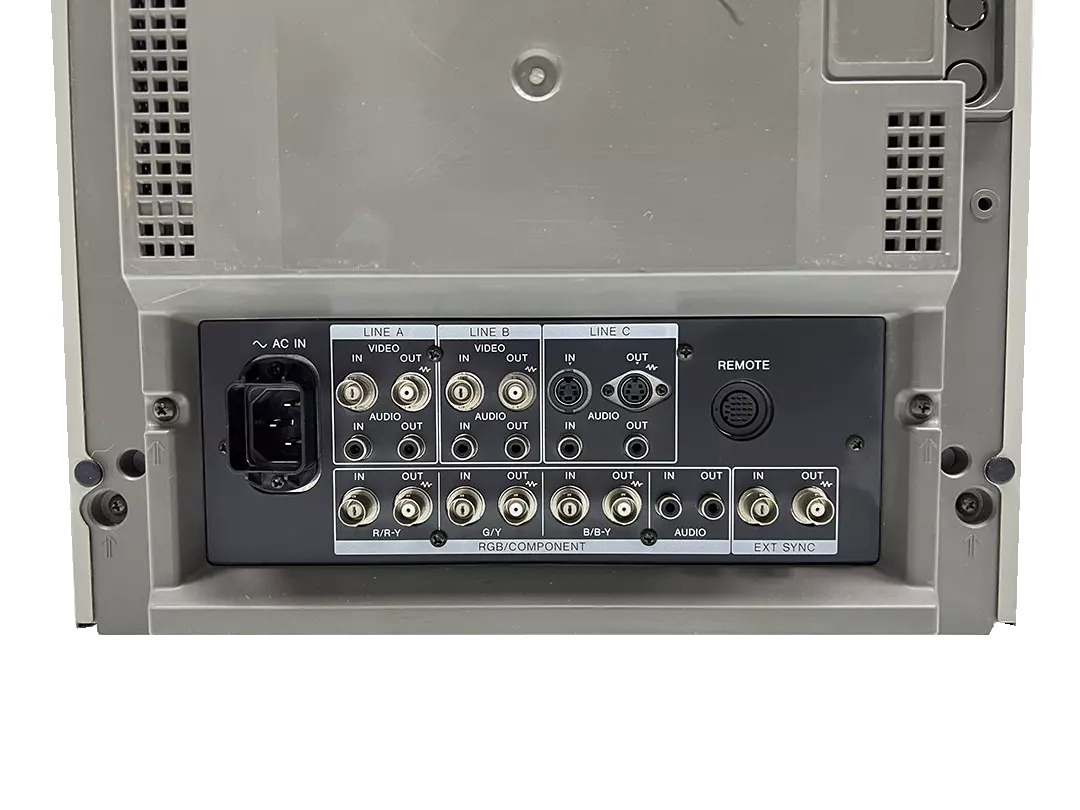 High Performance SONY PVM-14M2U Production Monitor for Retro Games