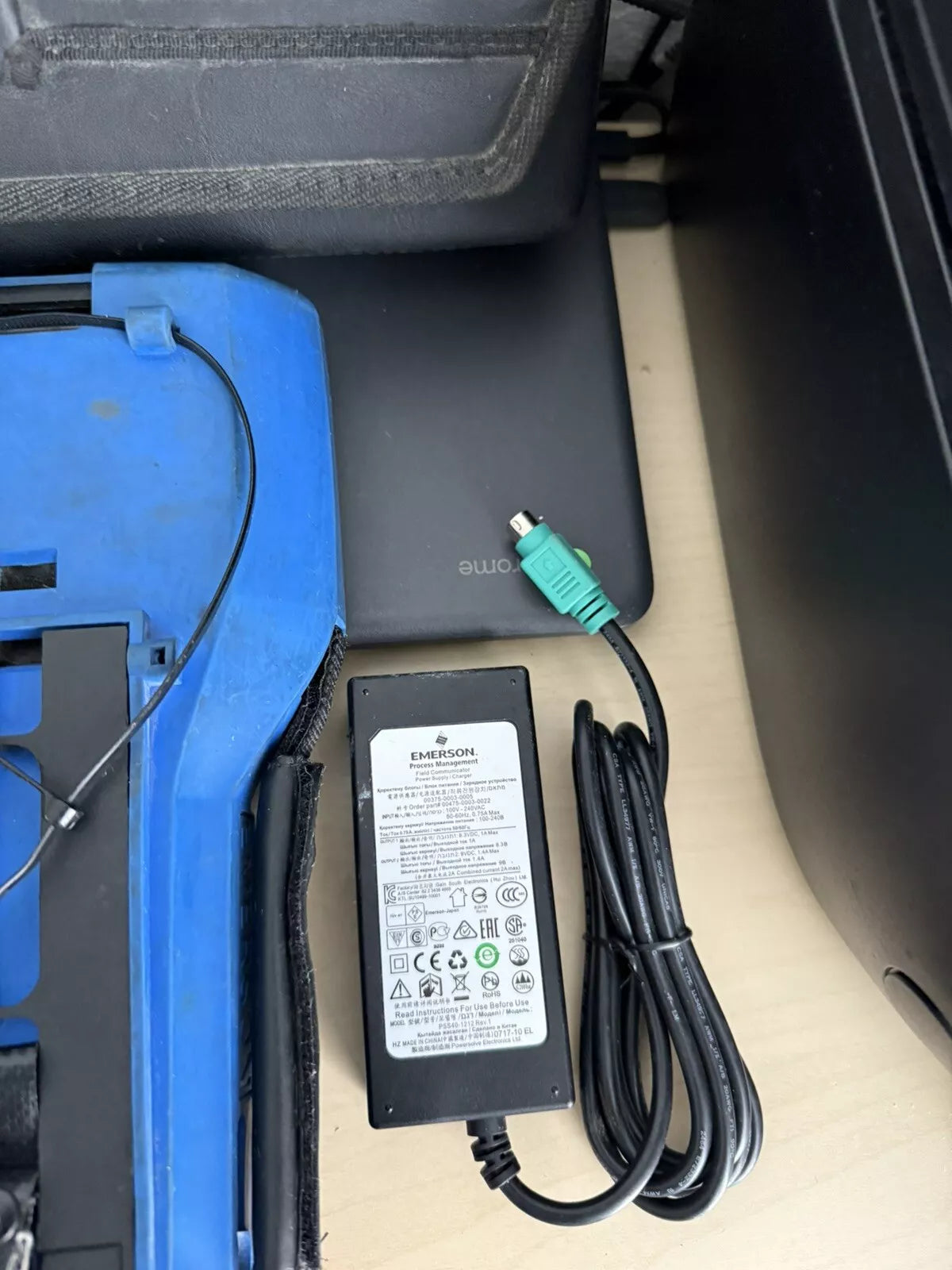 EMERSON 475 Field Communicator 3.9 HART with Bag & Charger