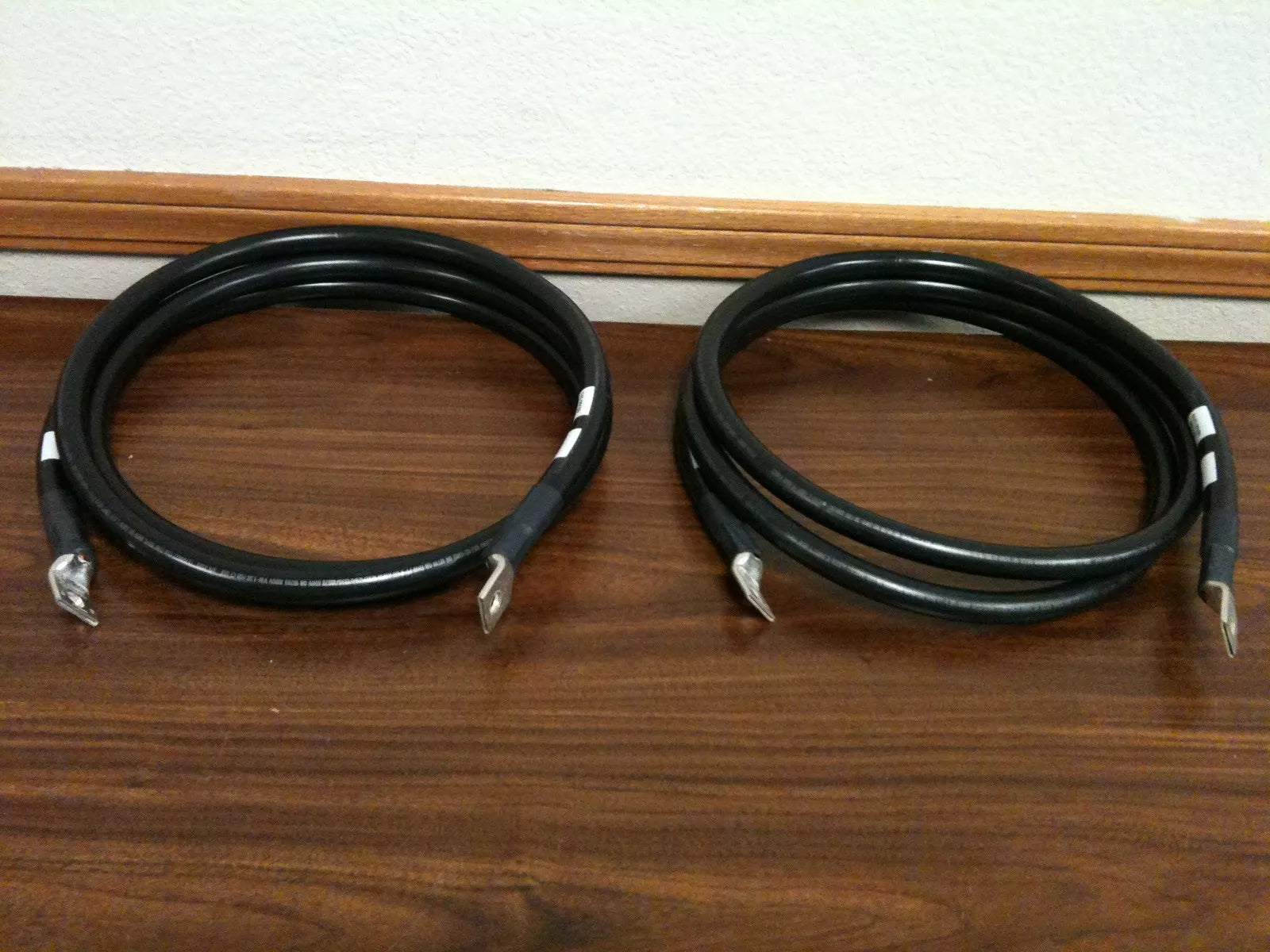 COBRA A1230 3/0 AWG Cable Jumpers with Panduit LCAX3/0-38F-X Lugs, 8.5 Feet
