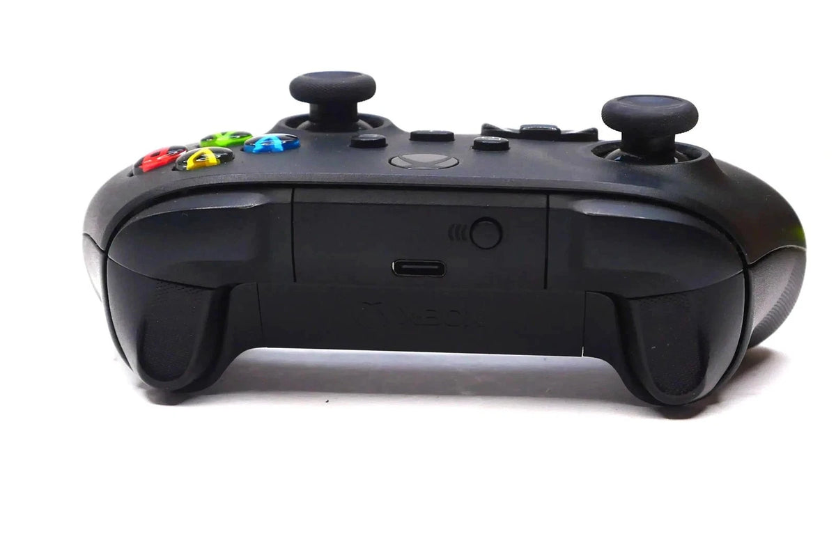 Microsoft Xbox Wireless Controller (Model 1914) Black- Free Shipping