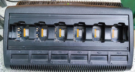 1pcs MOTOROLA Walkie-talkie Six-Link Smart Charger WPLN4197A