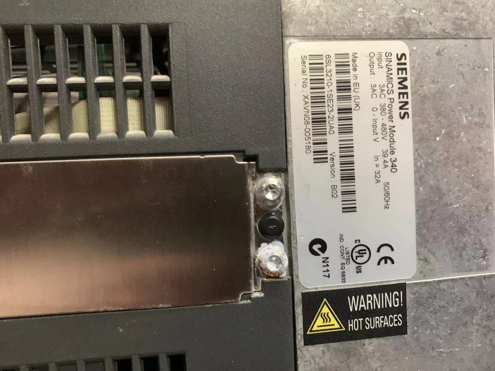SIEMENS 6SL3210-1SE23-2UA0 Single Axis Drive - Reliable Industrial Automation Solution