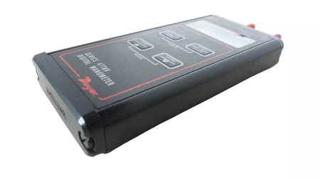 Dwyer Instruments Series 477AV-00 Digital Manometer - High-Quality Pressure Measurement Tool