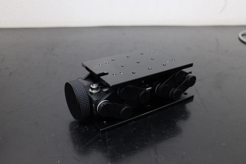 SIGMA LJA-80133 Z-Axial Stage for Precise Positioning in Microscopy