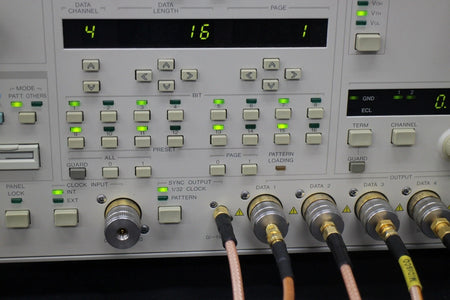 Anritsu MP1758A /01/02 12.5GHz 4ch Pulse Pattern Generator