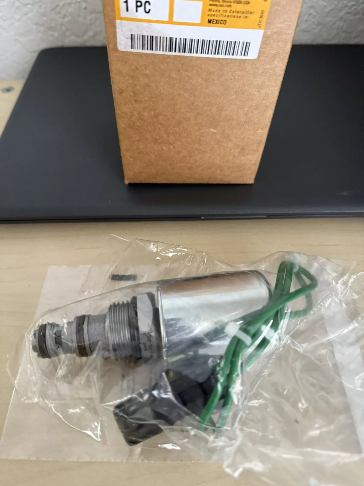 Caterpillar 302-3813 Valve Group - New Sealed