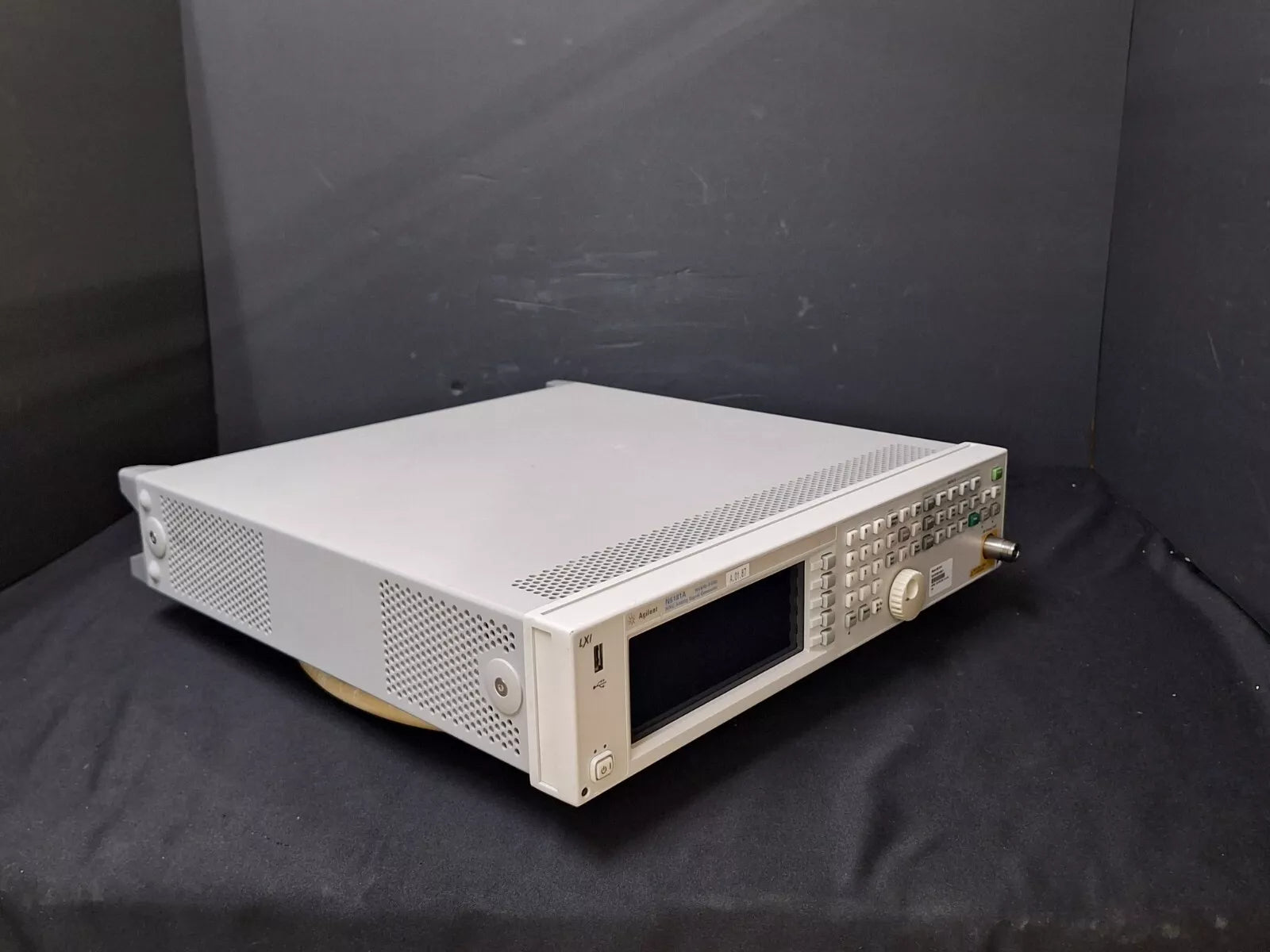 Agilent N5181A 3GHz Signal Generator with Options 099, 1EA, 503 UNT, ALB, U02 (3871)