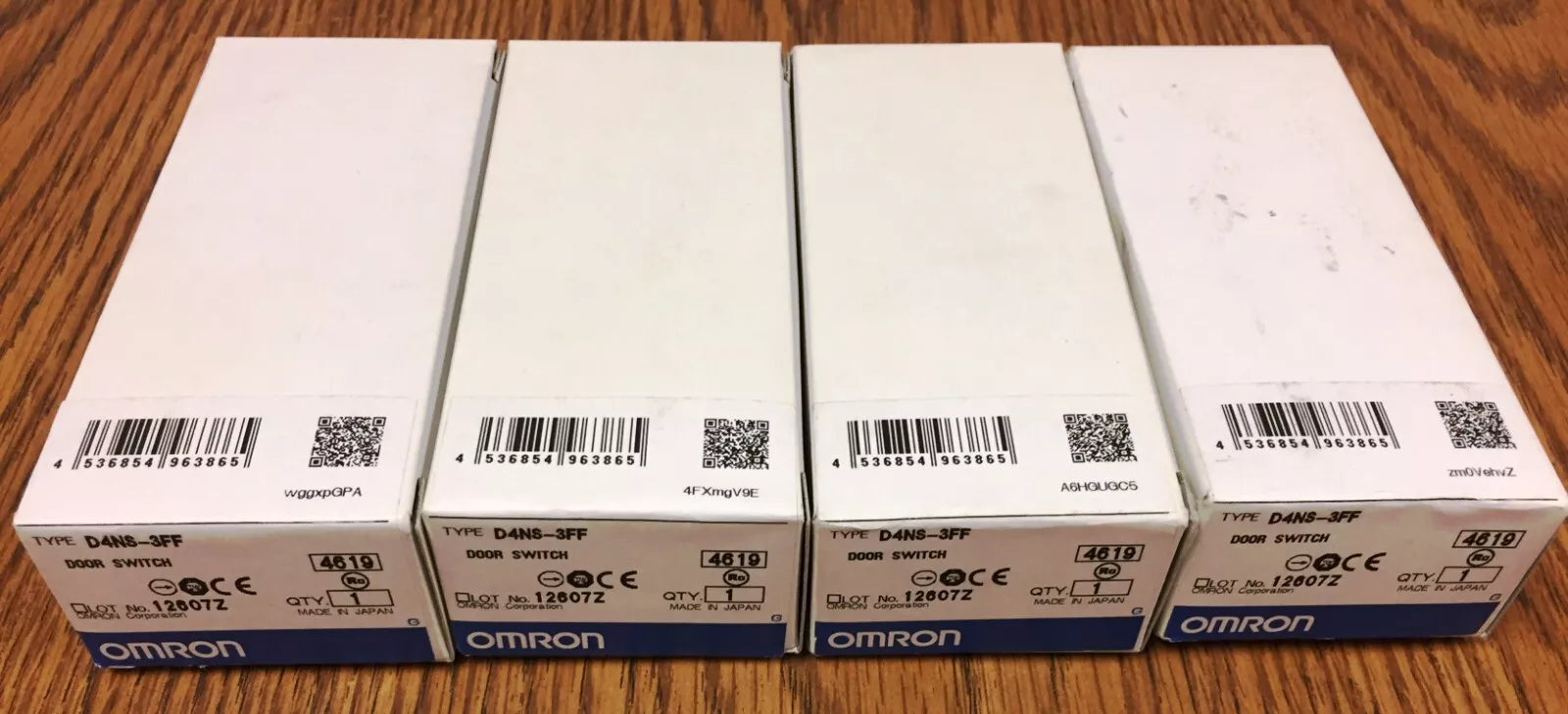 Omron D4NS-3FF Safety Interlock Switch