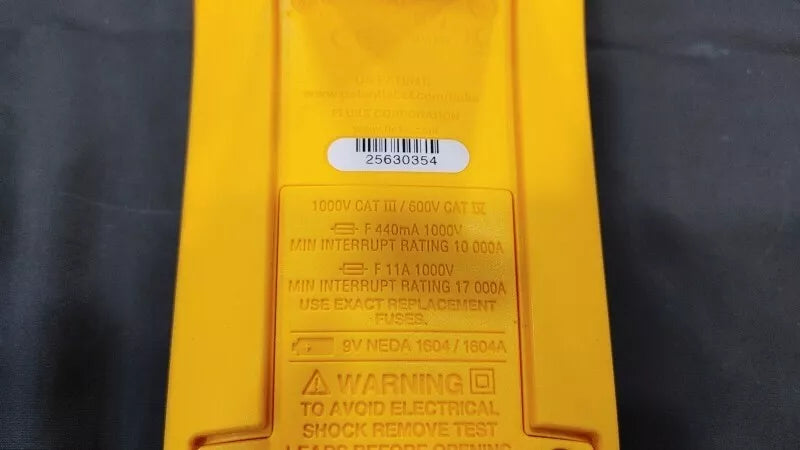 Fluke Fluke-179 True RMS Multimeter Full Set (0354) Q