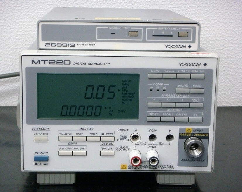 YOKOGAWA MT220 7673-06 Manometer