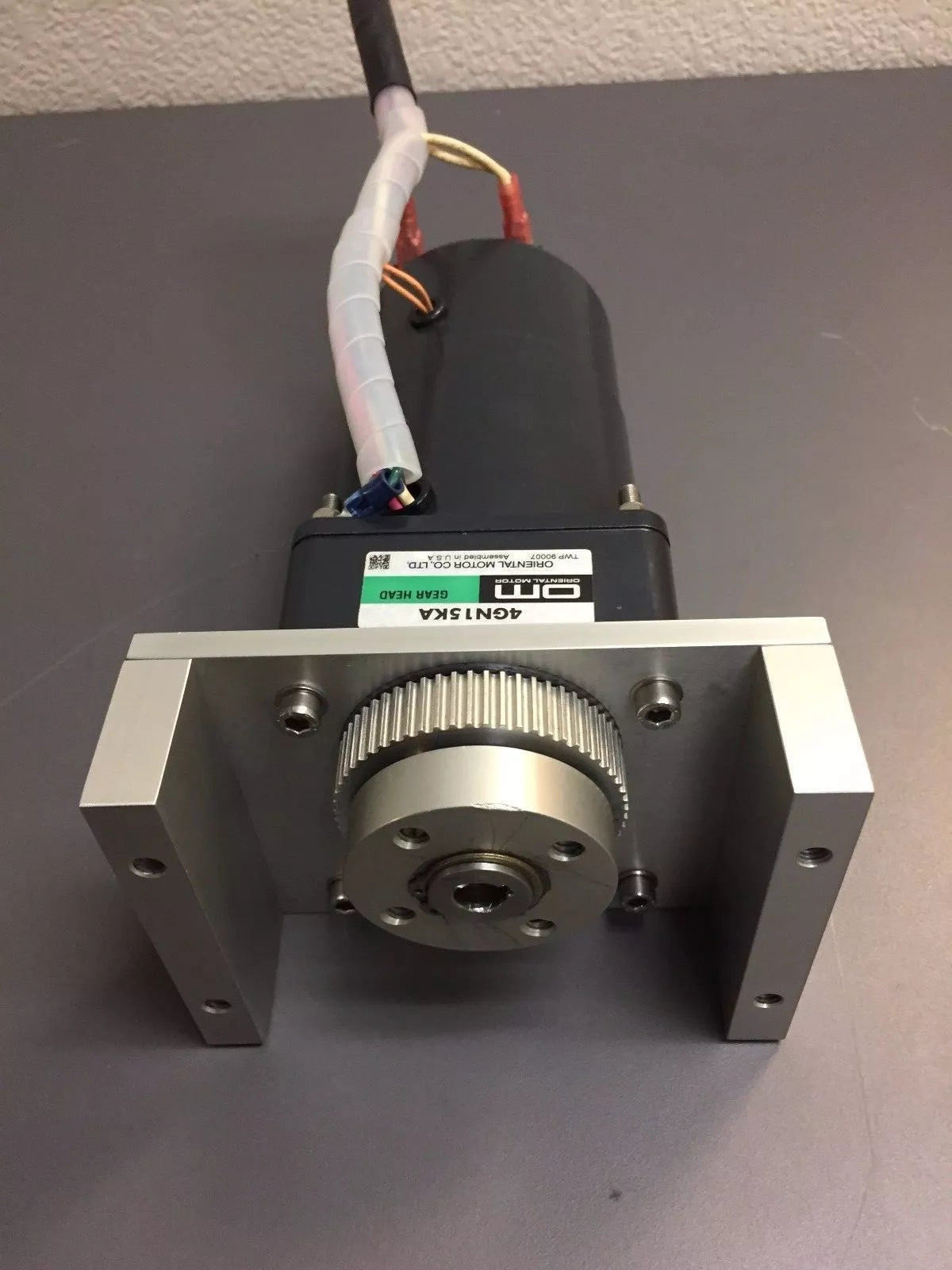 Oriental Motor 4RK25GN-CWM AC Magnetic Brake Motor with Oriental 4GN15KA Gearhead