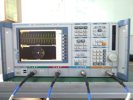 Rohde & Schwarz ZVB8 Vector Network Analyzer 300kHz- 8GHz , 4 ports _ 0385 - XG eqpt