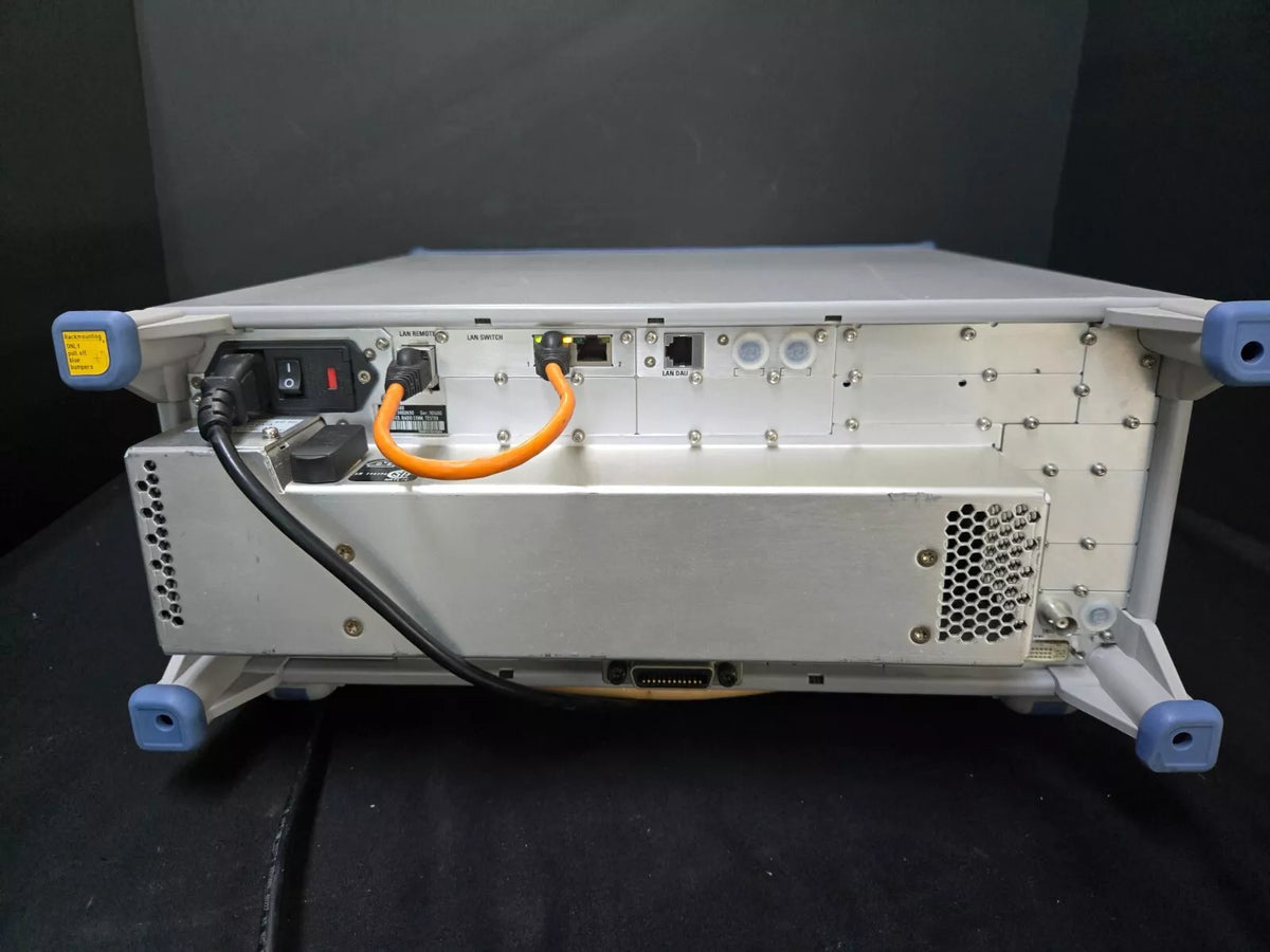 R&S CMW500 Wideband Radio Communication Tester with Options (101400)