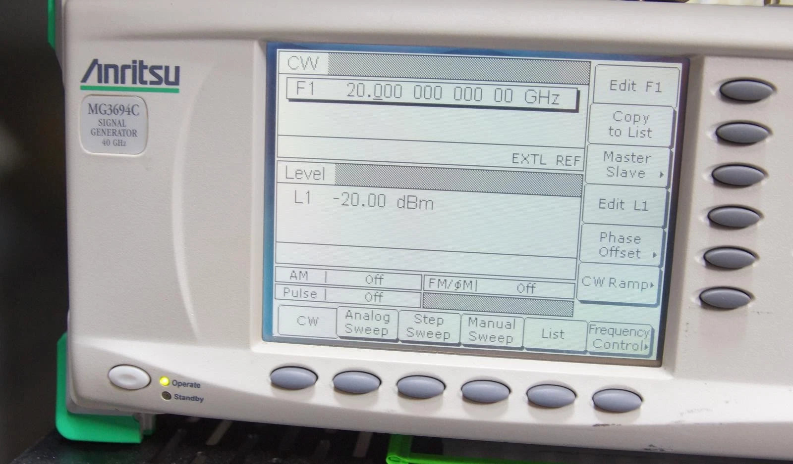 HP Agilent E4407B 9kHz - 26.5GHz Spectrum Analyzer Options B72 A4H BAA AYX Freq