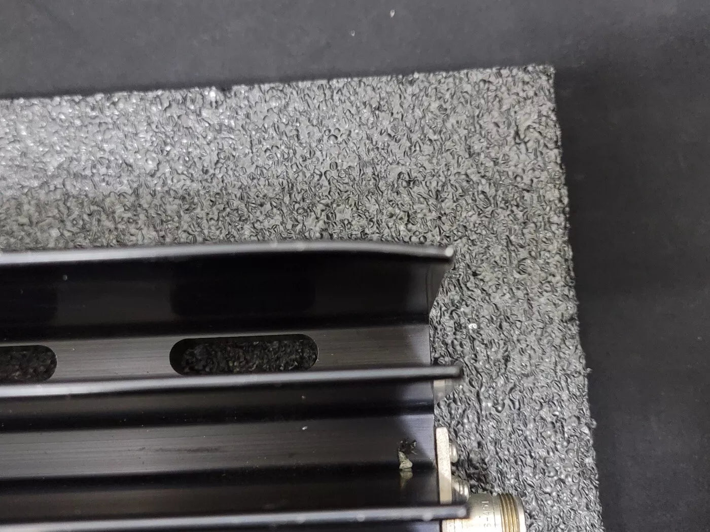 300 Watt Convention-Cooled Termination (1)