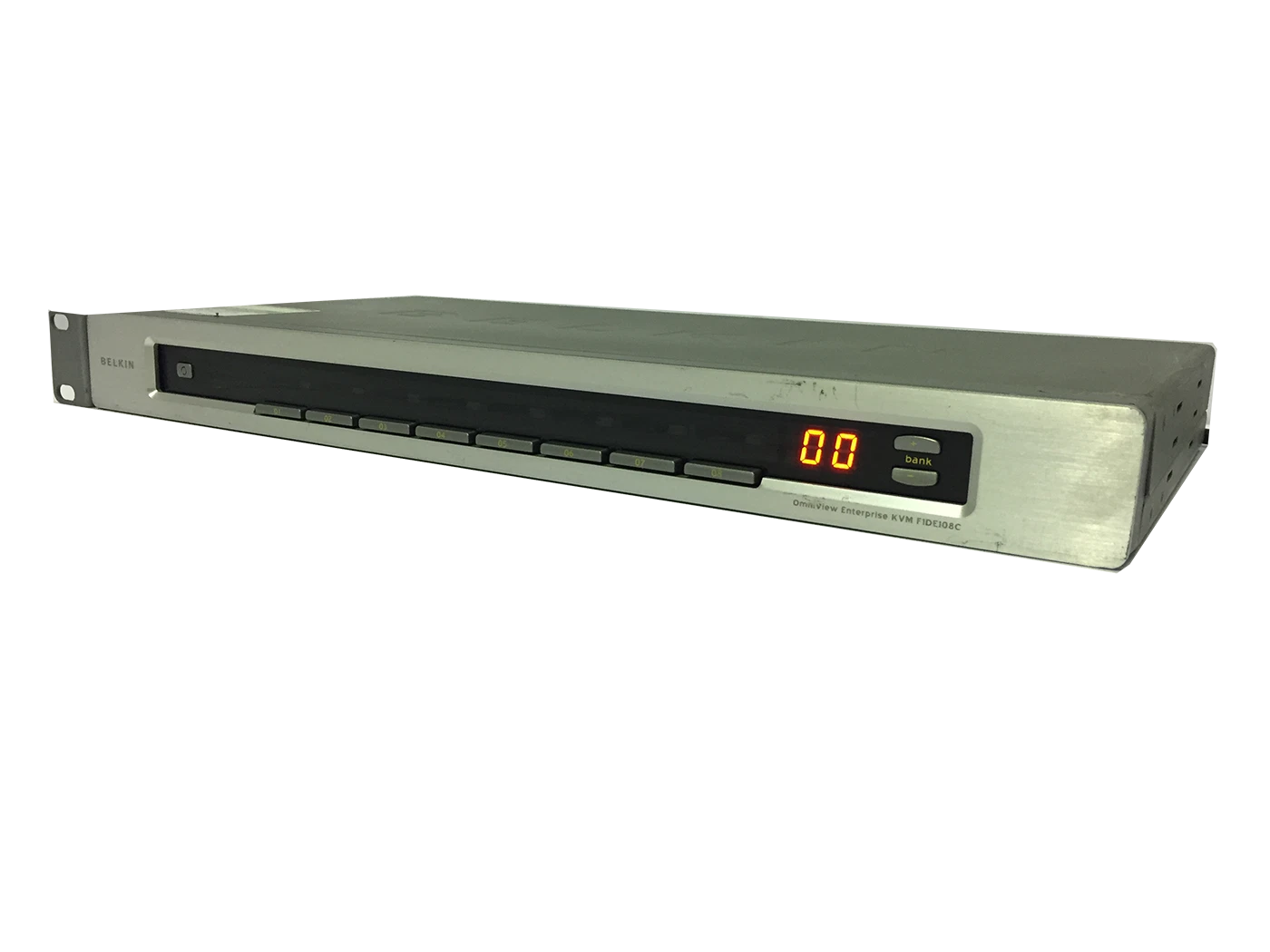 OmniView Enterprise 8-Port KVM Switch with Micro-Cabling Tech