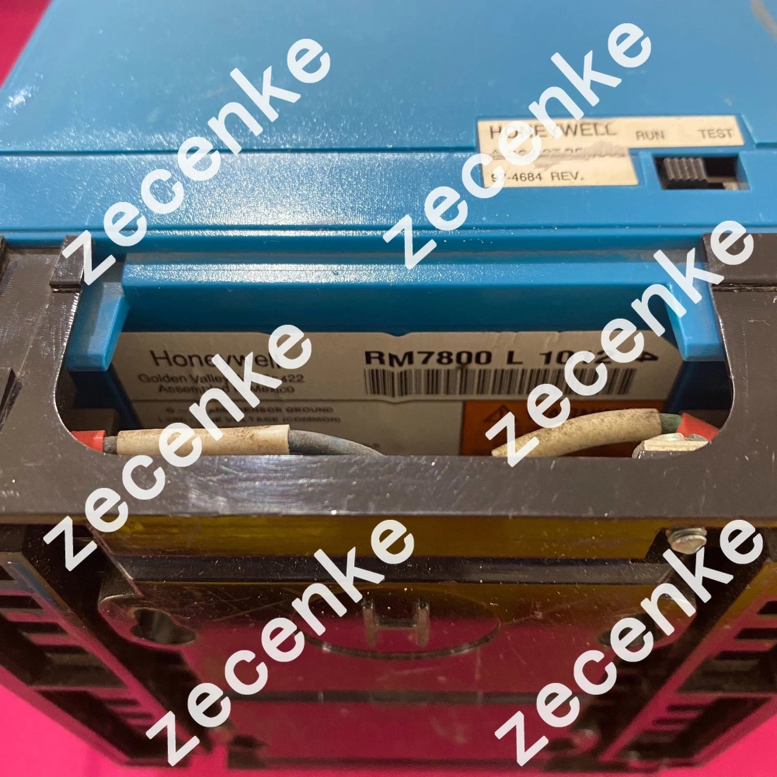 HONEYWELL RM7800L1012 Burner Control: Overview, Features, and Specifications
