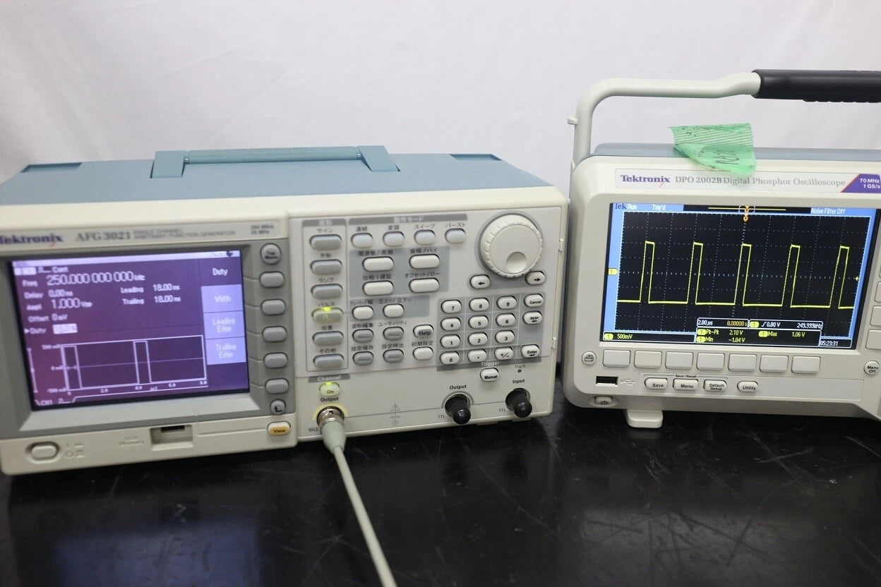 Tektronix AFG3021 1mHz-25MHz Arbitrary Function Generator