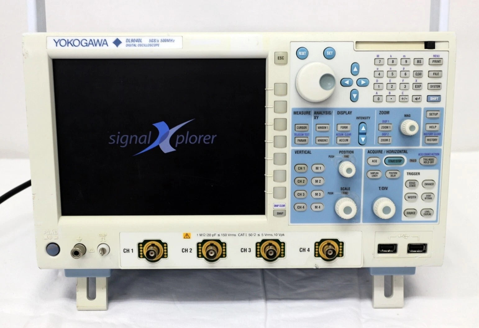 YOKOGAWA DL9040L DC-500MHz 5-Channel 5GS/s 6.25MW DSO