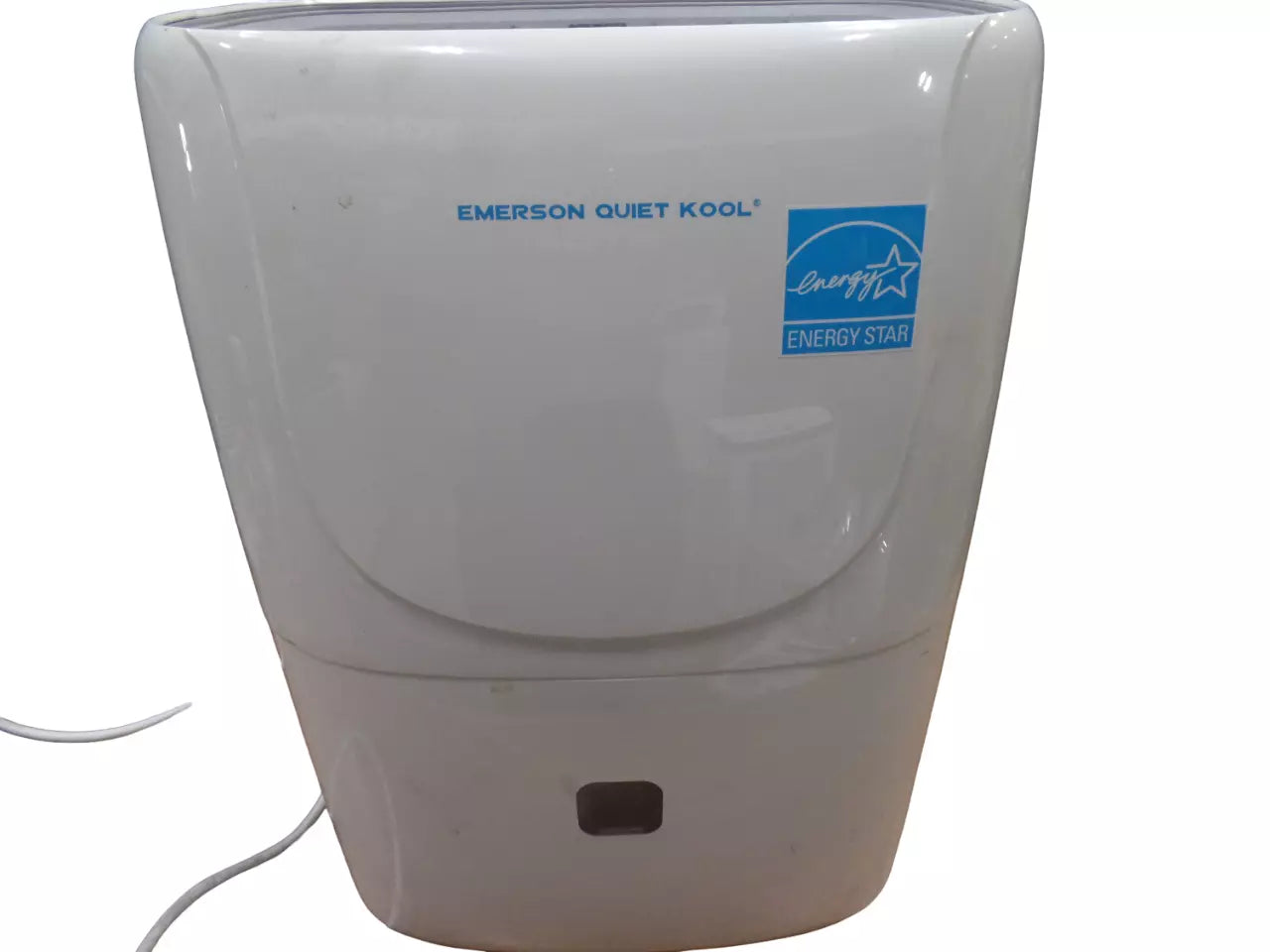 Emerson Quiet Kool EAD50SE1 50-Pint Dehumidifier - White