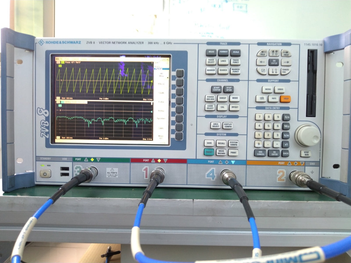Rohde & Schwarz ZVB8 Vector Network Analyzer 300kHz- 8GHz , 4 ports _ 0385 - XG eqpt