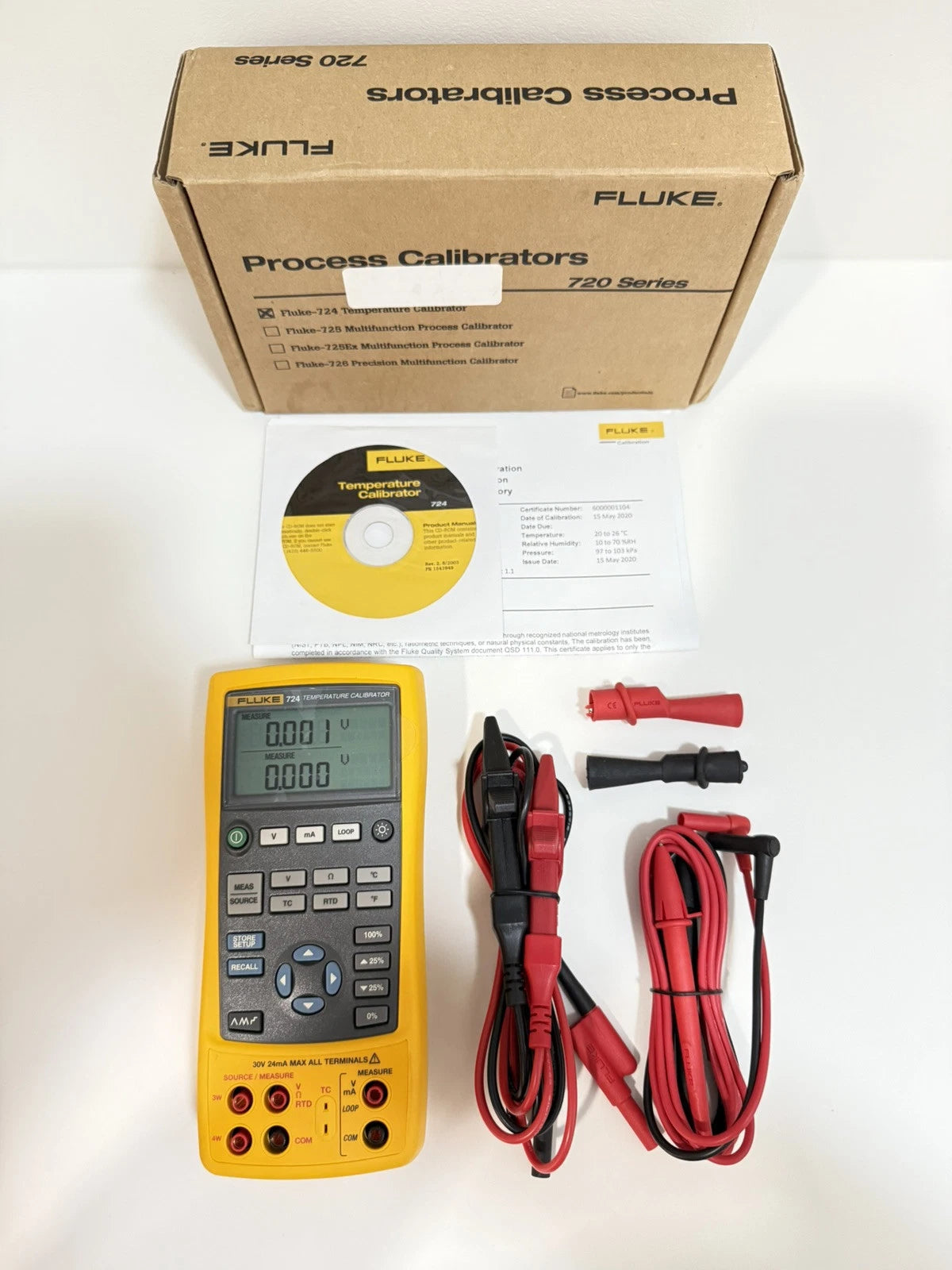 FLUKE 724 Temperature Calibrator Meter - Accurate and Reliable Calibration Tool