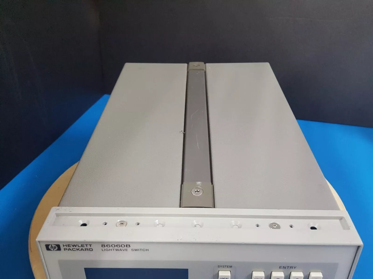 HP 86060B Lightwave Switch with Opt. 001 017 051 109 206 (9194)