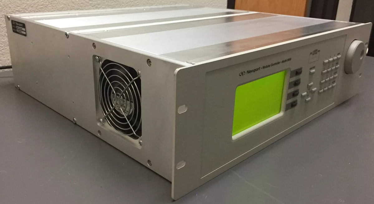 Newport 9008 Laser Diode Controller Mainframe with 6 x 8000-21 Rev C TEC Modules