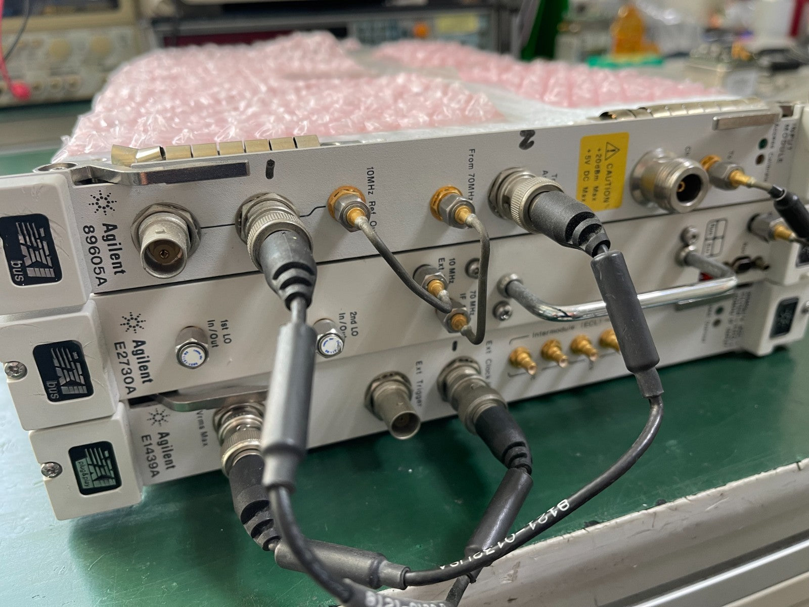 Agilent VXI 89605A, E2730A, E1439A Modules for E8408A Mainframe
