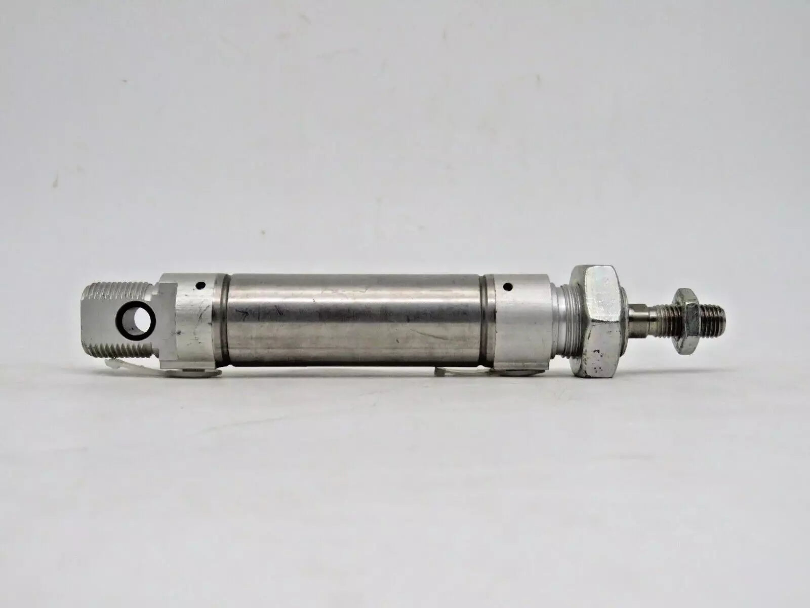 Festo DSNU25-40-PPV-A Pneumatic Cylinder with Piston Diameter 40mm