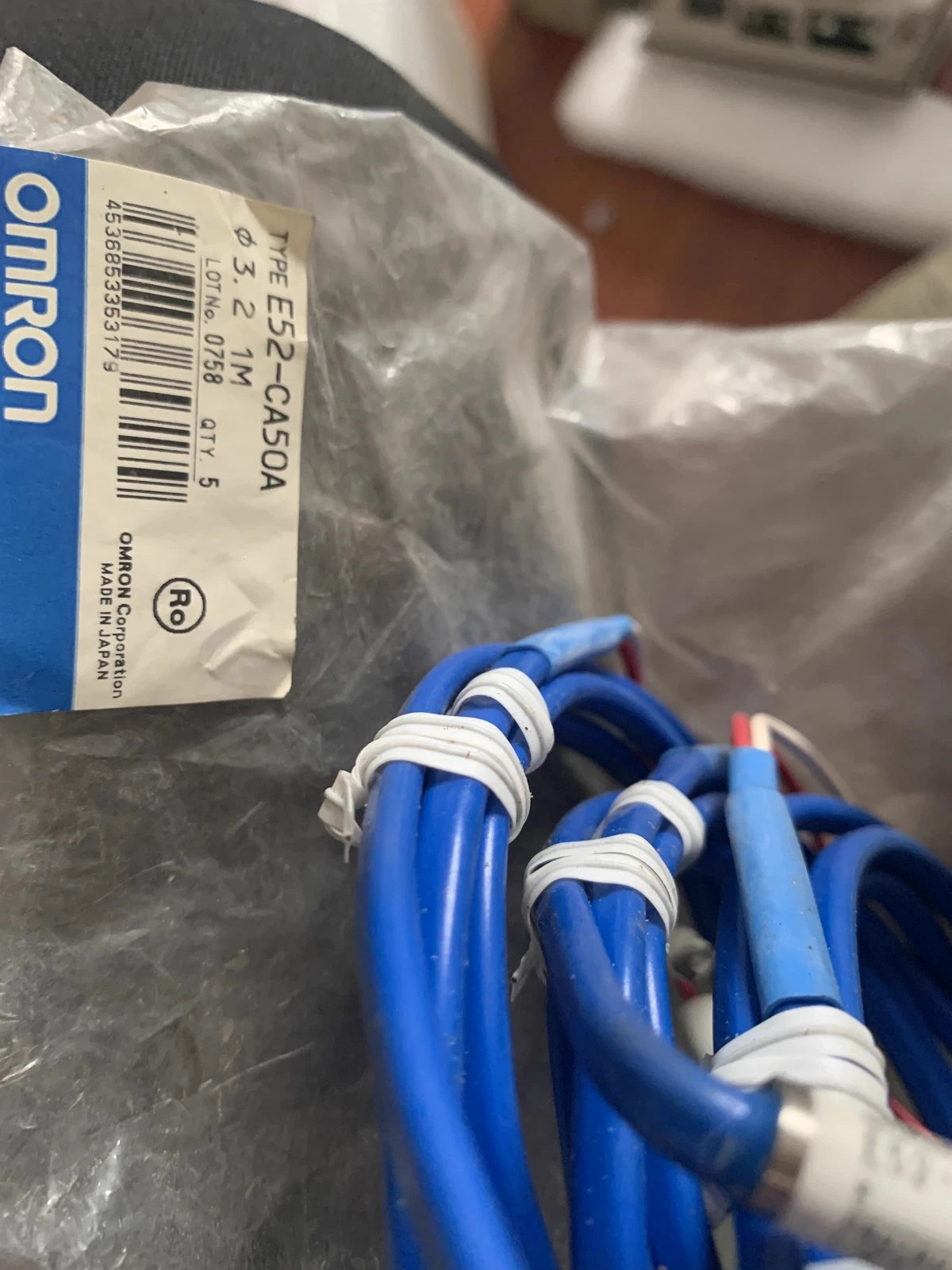 E52-CA50A Temperature Sensor 3.2 for Accurate Temperature Measurement