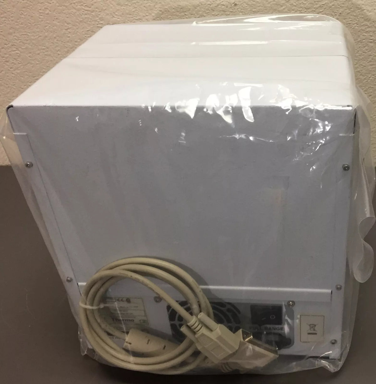 Thermo Electron Type 701 Kingfisher mL Purification System