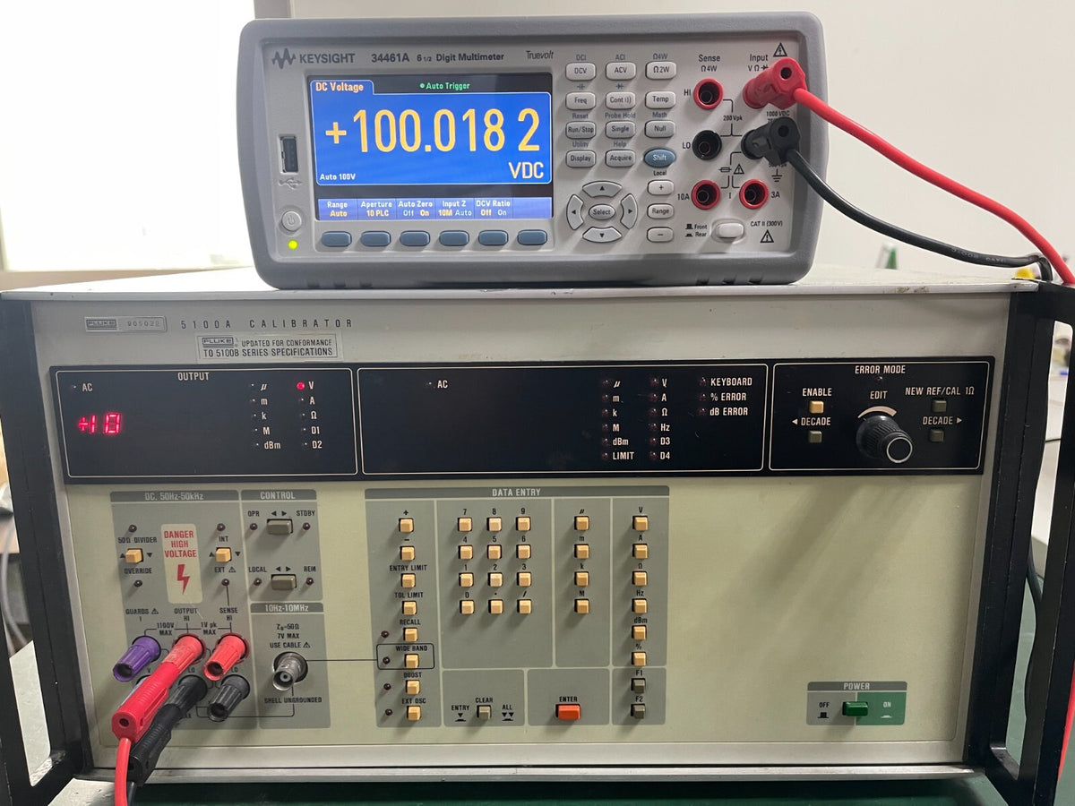 Fluke 5100A Calibrator (Front panel updated To 5100B Series Specifications<wbr/>)_5022
