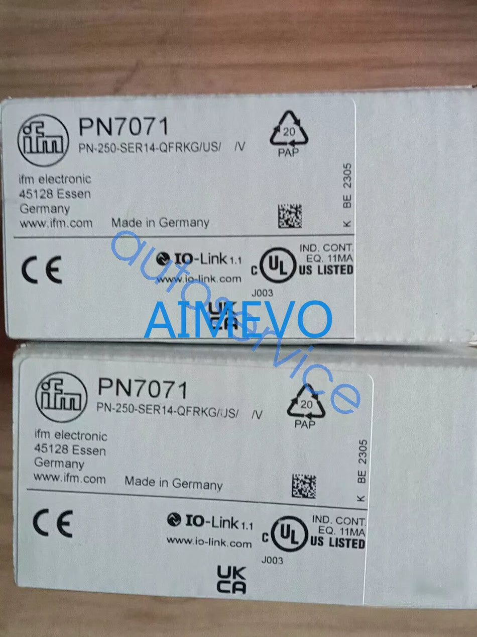 New IFM PN7071 Pressure Sensor New PN 7071