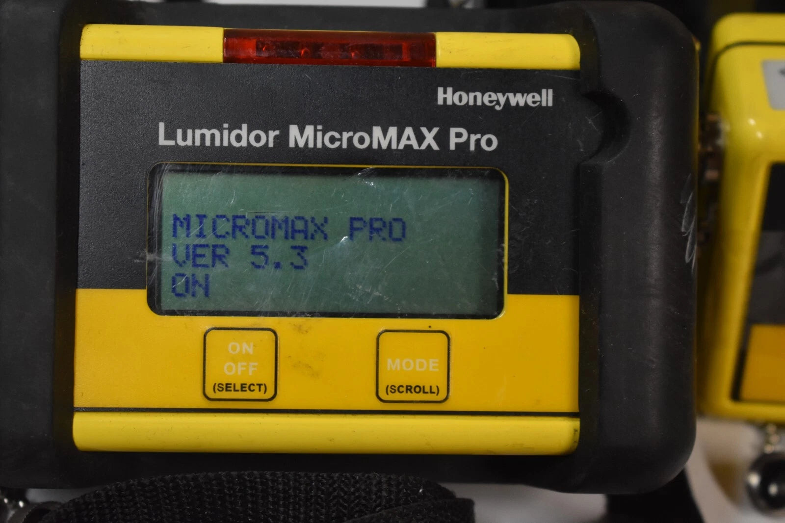 Compact and Versatile Multifunctional Anainstr Tool