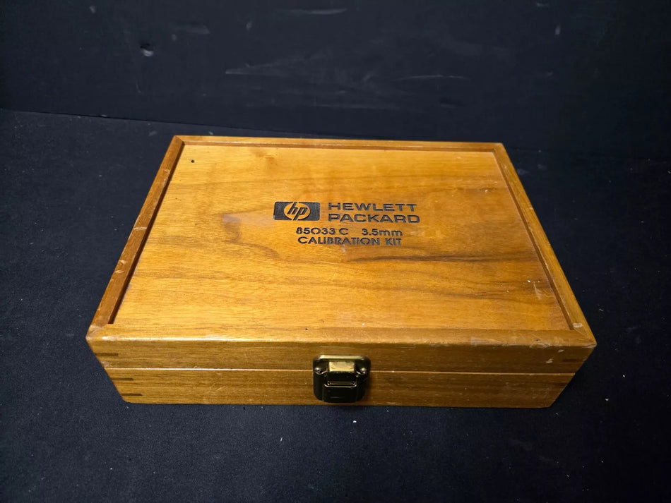 HP/Agilent 85033C 3.5mm Calibration Kit