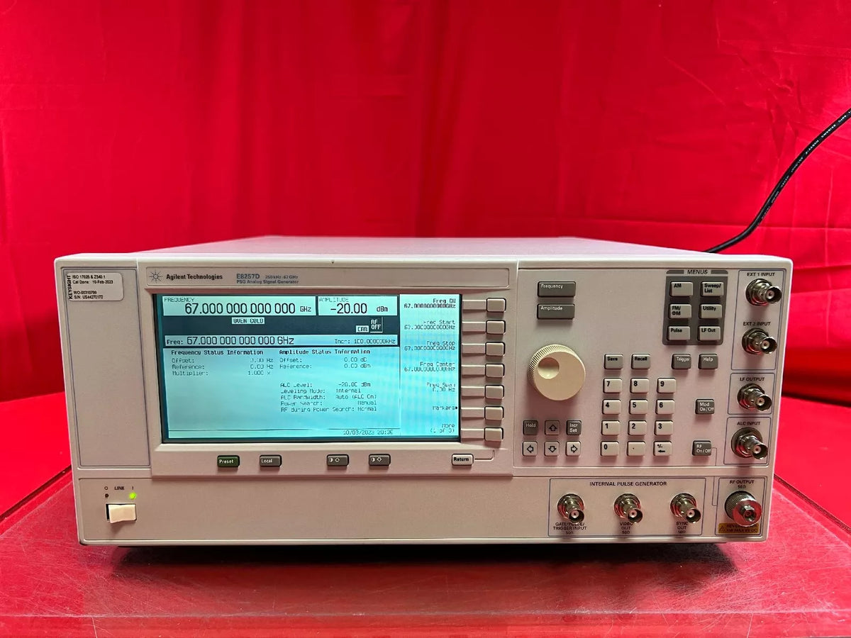 Agilent/Keysight E8257D PSG Analog Signal Generator, 250kHz to 67GHz