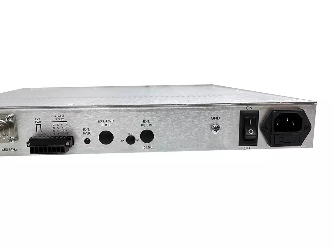 Satellite Systems Corporation 5420 70 MHz to L-Band Upconverter