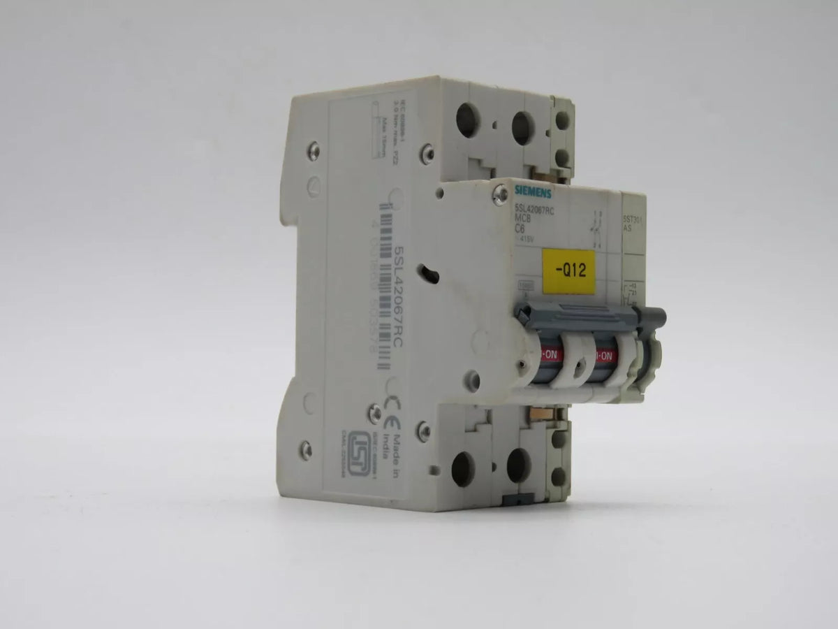 Siemens 5SL42067RC Circuit Breakers Minuature 6 AMP 2 POLE 415V