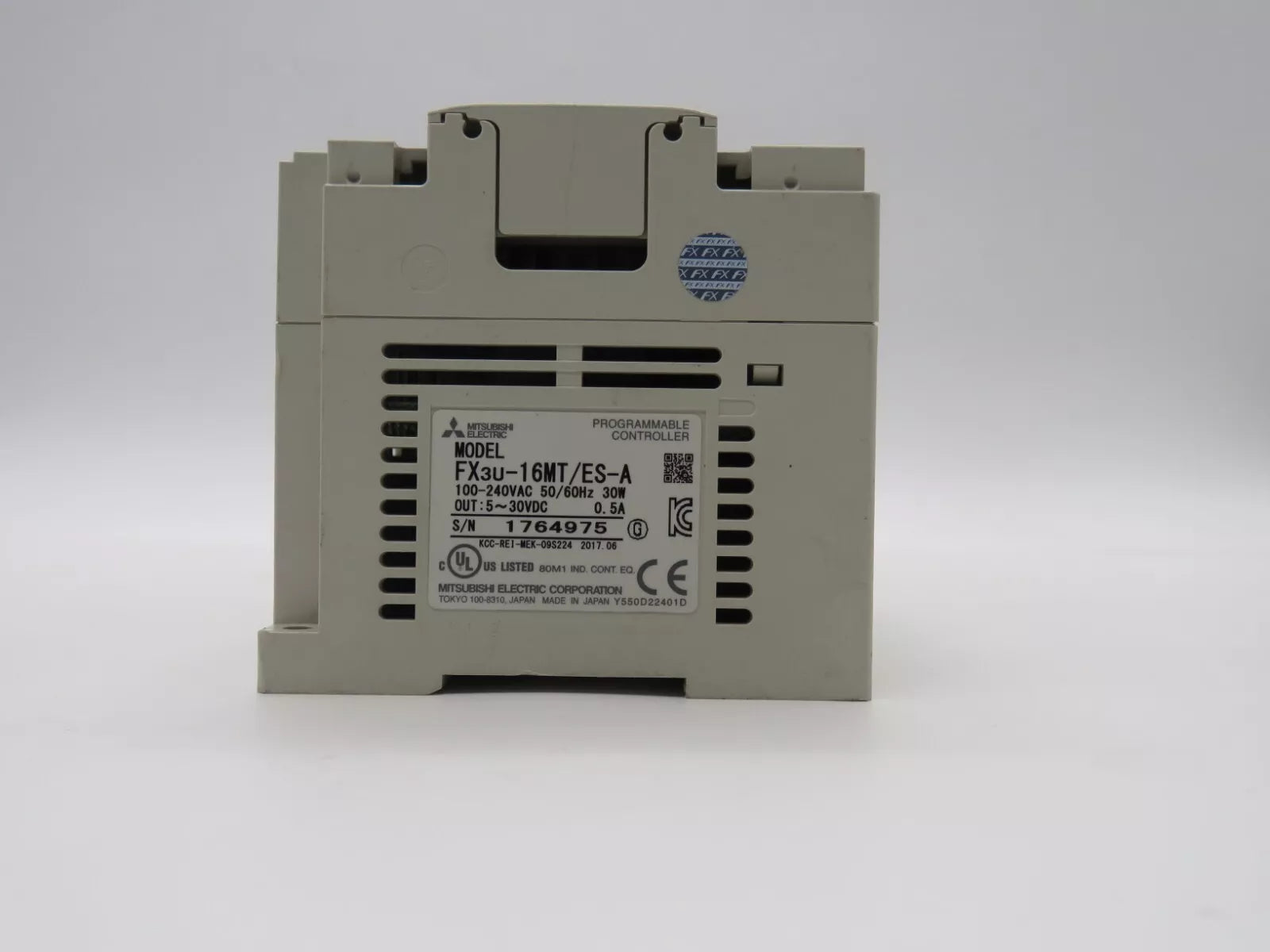 MITSUBISHI FX3U-16MT/ES-A PLC Module 100-240VAC Input 8 Inputs 8 Outputs