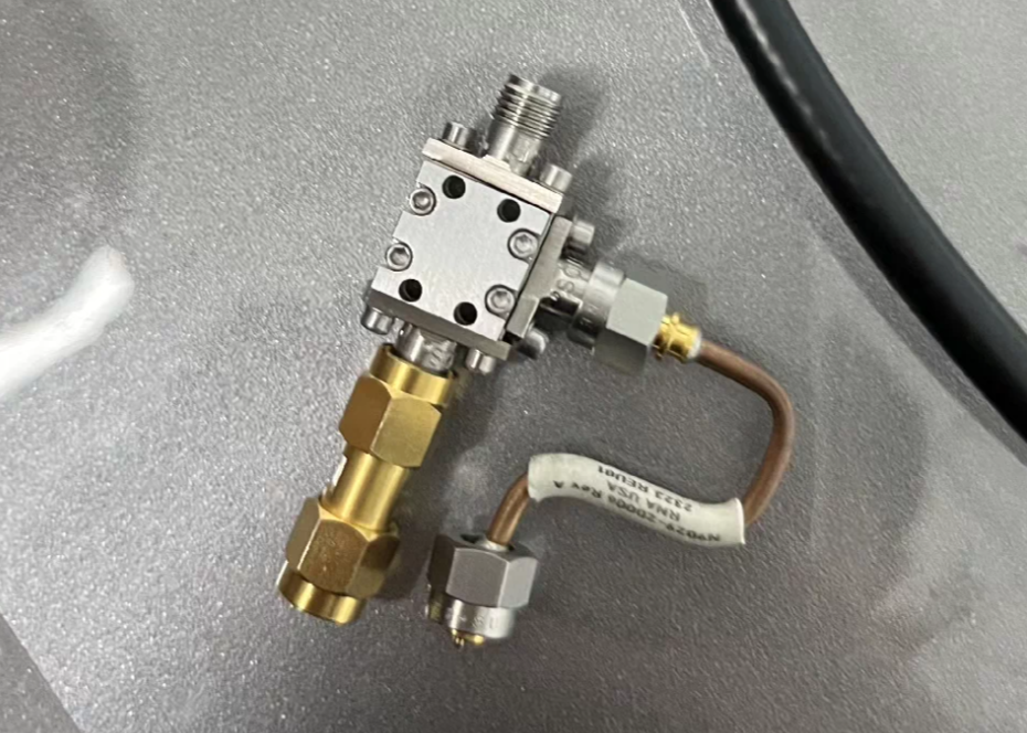 1PC Keysight 11970W N9029BE13 waveguide harmonic mixer