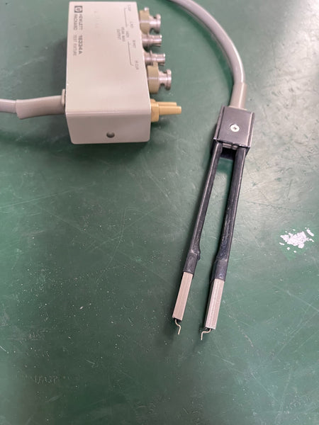 HP Agilent 16334A bridge test fixture for Impedance analyzer & LCR components - XG eqpt