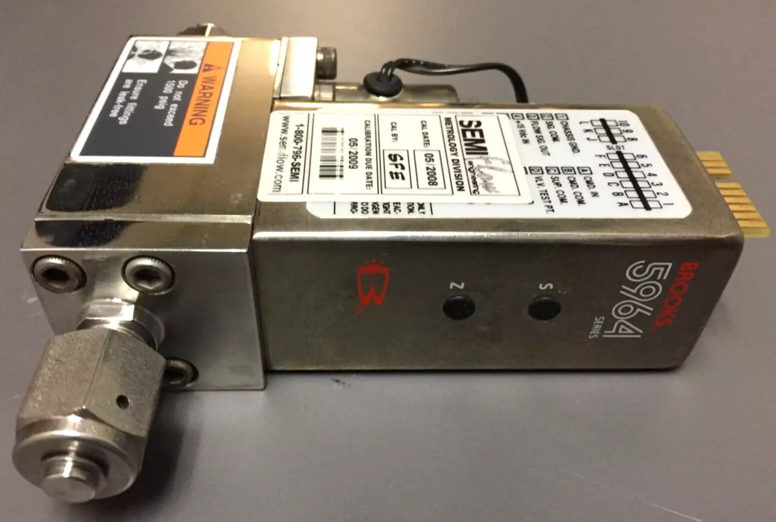 Brooks Instruments Books-5964C Mass Flow Controller P/N: 35-1%B2H6/AR-500C-4